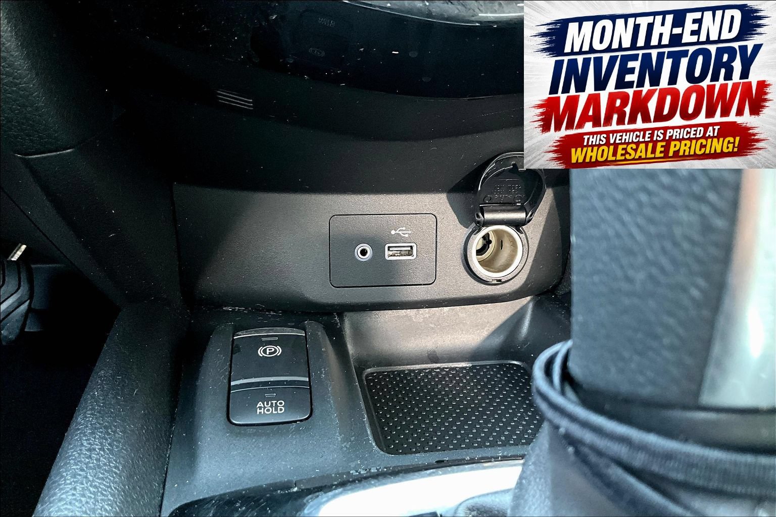Used 2022 Nissan Rogue Sport SL AWD/4WD image 19