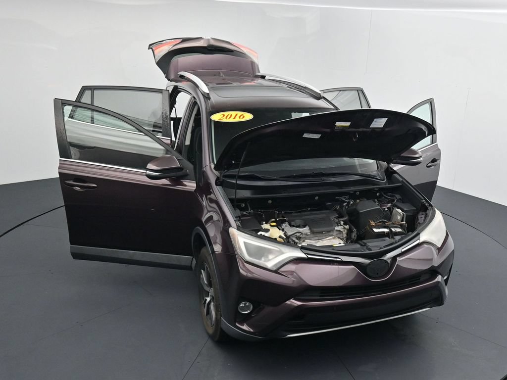 Used 2016 Toyota RAV4 XLE FWD image 36