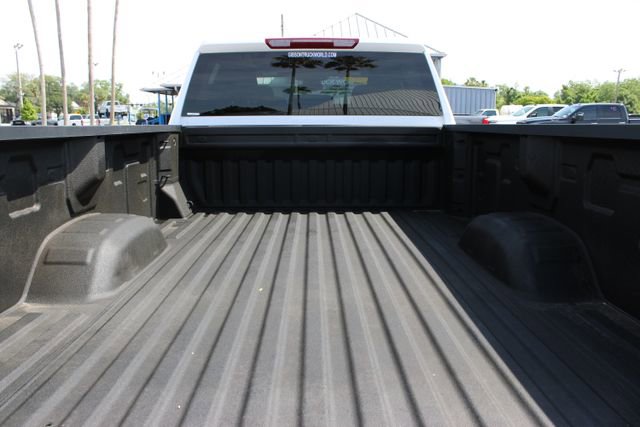 Used 2025 Chevrolet Silverado 2500 W/T w/ WT/CX Safety Package AWD/4WD image 10