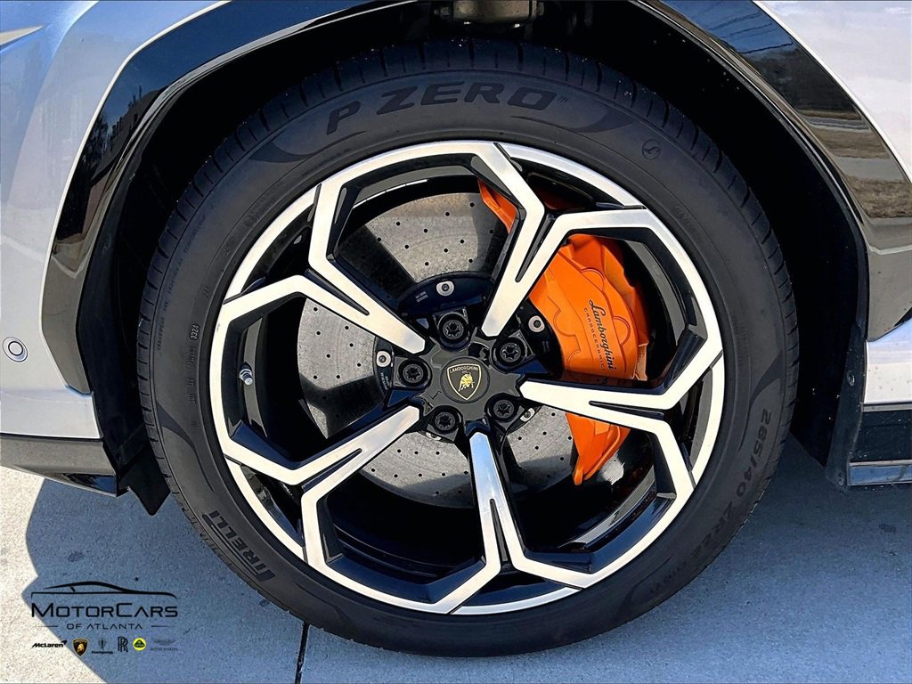 Used 2020 Lamborghini Urus image 8
