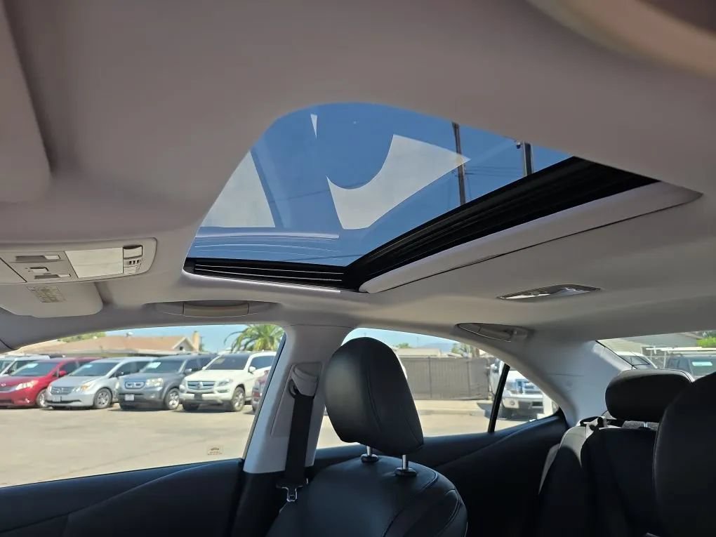 Used 2010 Lexus HS 250h FWD image 32