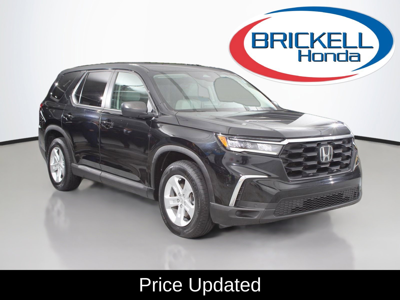Certified 2023 Honda Pilot LX