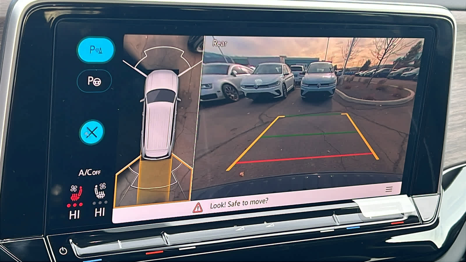 New 2026 Volkswagen Atlas SEL Premium R-Line image 16