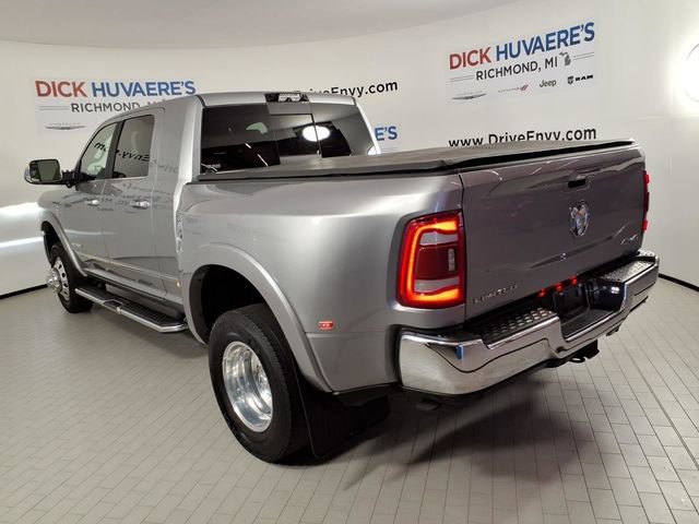 Used 2022 RAM 3500 Limited w/ Max Tow Package AWD/4WD image 6