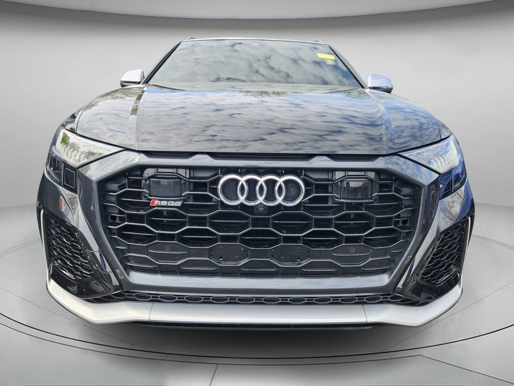Used 2023 Audi RS Q8 image 3