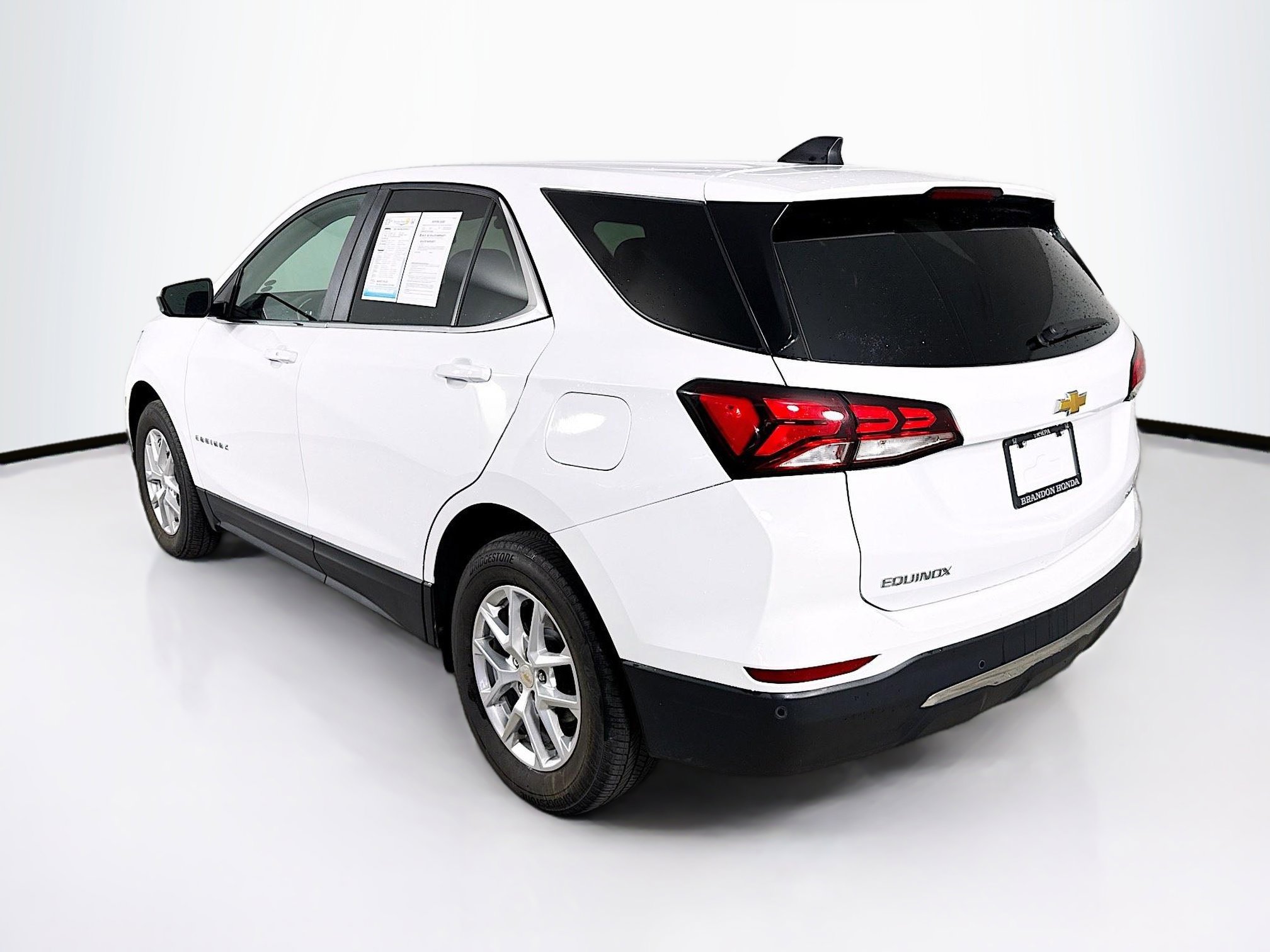 Used 2024 Chevrolet Equinox LT image 29