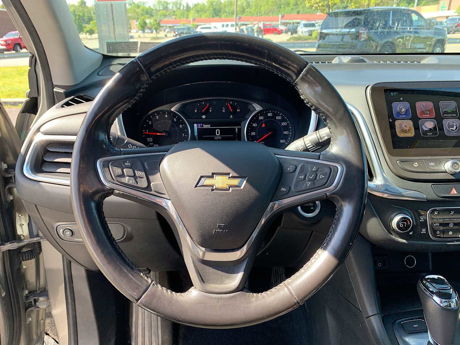 Certified 2018 Chevrolet Equinox LT w/ Sun & Infotainment Package AWD/4WD image 11