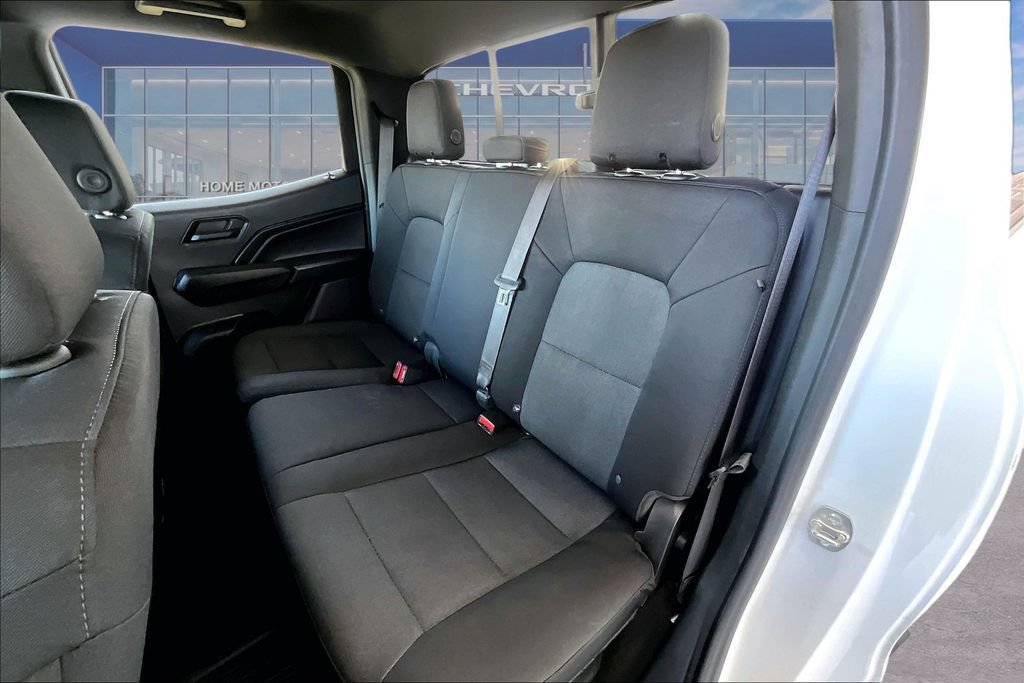 Used 2024 Chevrolet Colorado W/T AWD/4WD image 18
