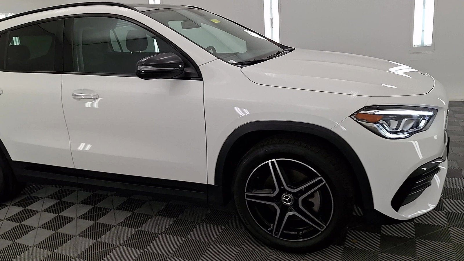 Used 2022 Mercedes-Benz GLA 250 4MATIC image 6