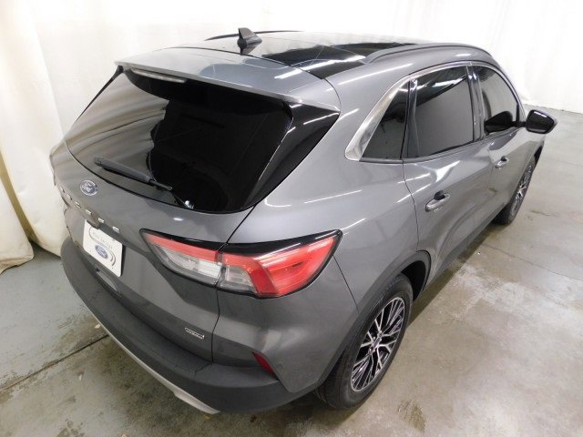 Used 2022 Ford Escape SEL w/ Technology Package image 3