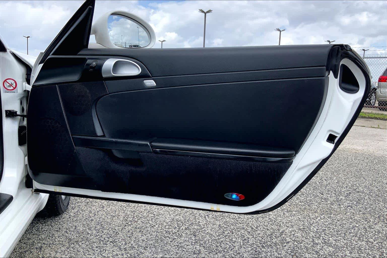 Used 2010 Porsche Cayman image 20