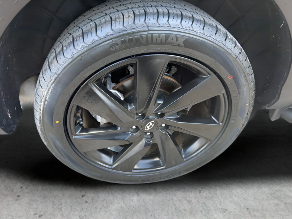 Used 2024 Hyundai Santa Cruz Night AWD/4WD image 46