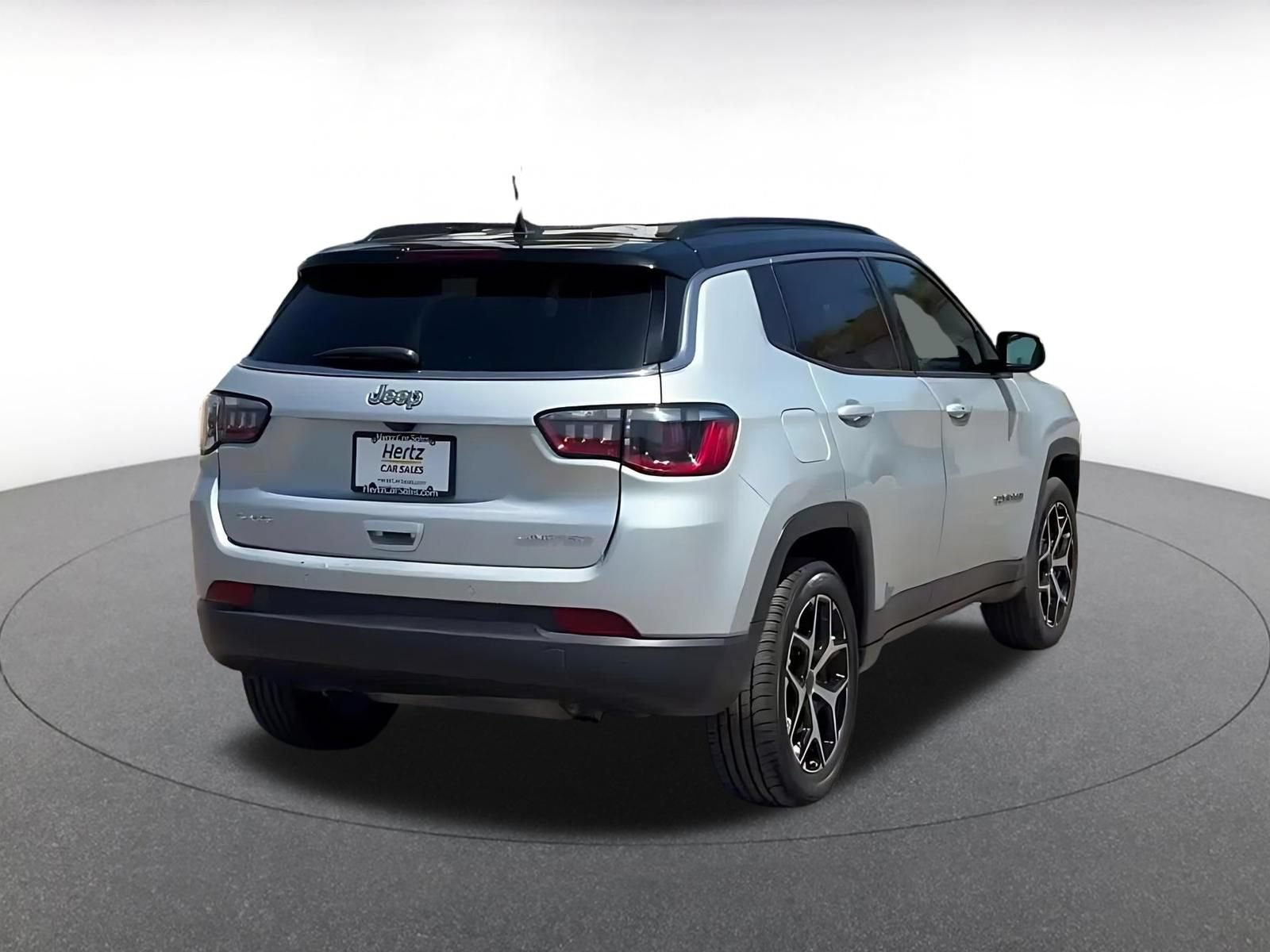 Used 2025 Jeep Compass Limited AWD/4WD image 13