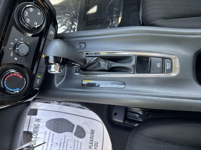 Used 2018 Honda HR-V LX image 23
