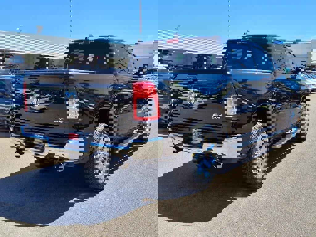 Used 2022 RAM 1500 Big Horn image 4