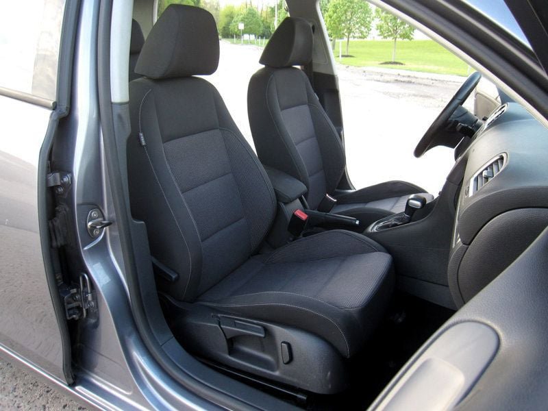 Used 2011 Volkswagen Golf TDI image 24