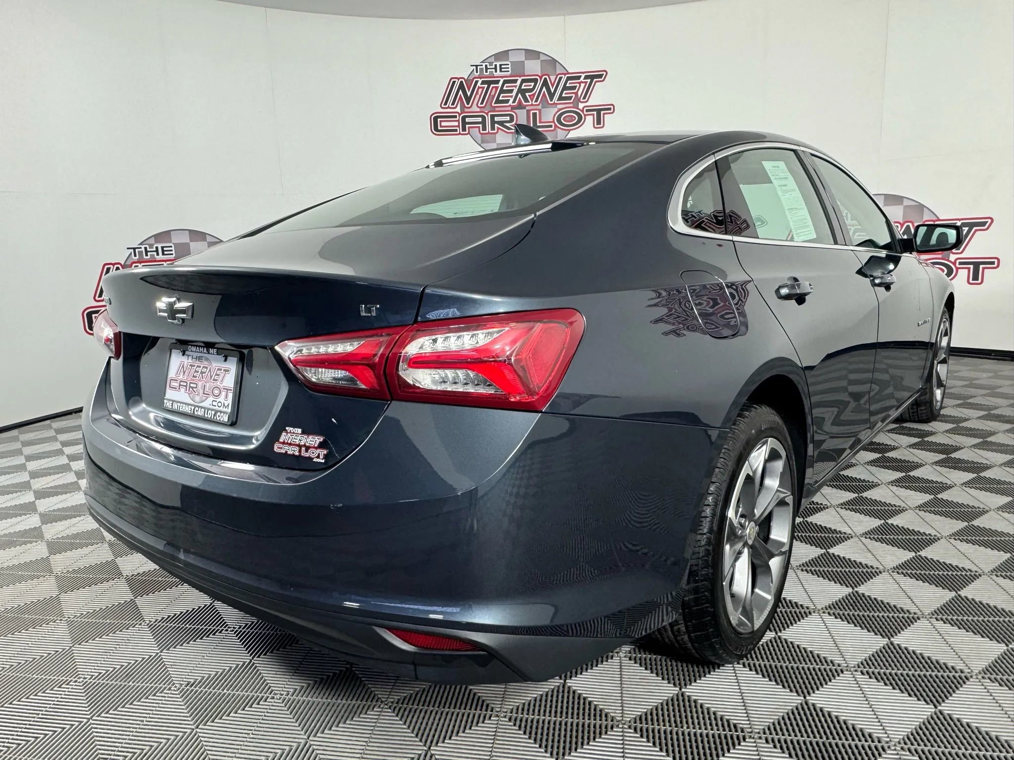 Used 2020 Chevrolet Malibu LT image 29
