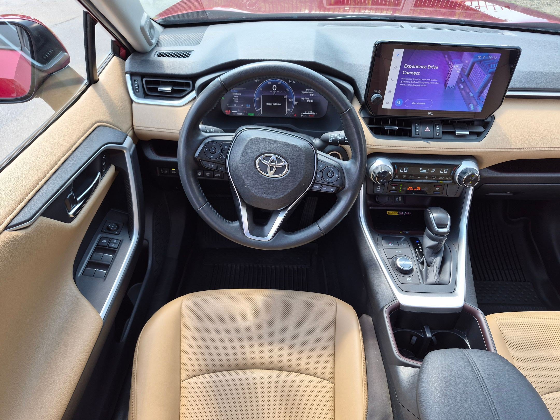 Used 2025 Toyota RAV4 Limited w/ Advanced Technology Package AWD/4WD image 29