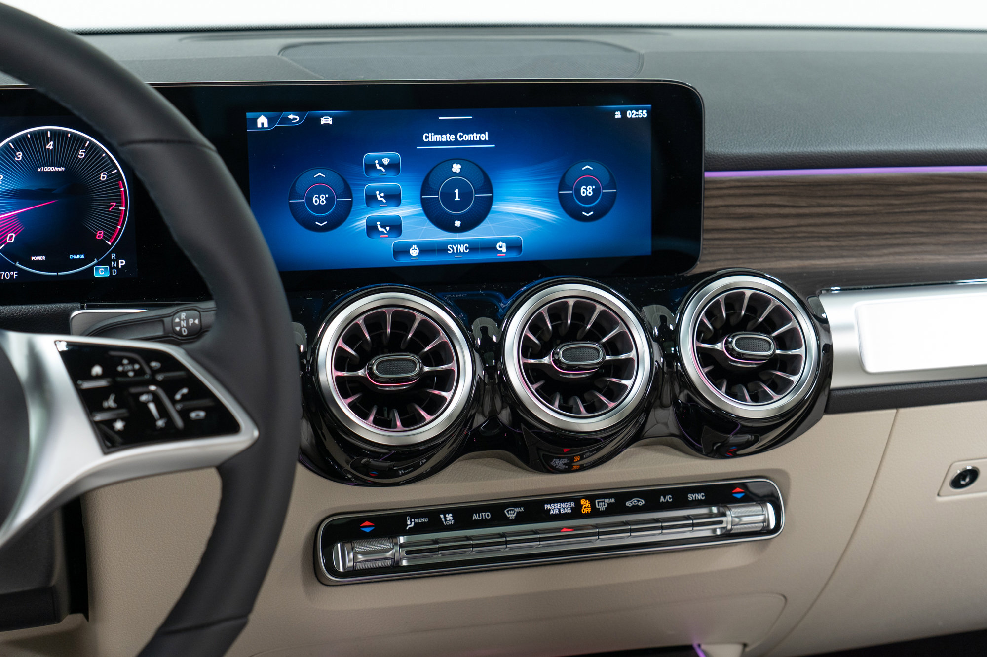 New 2026 Mercedes-Benz GLB 250 4MATIC image 19