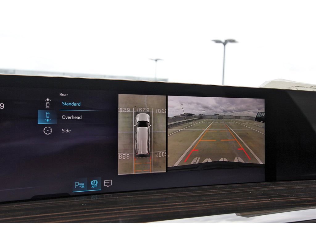 New 2026 Cadillac Escalade ESV 2WD image 18