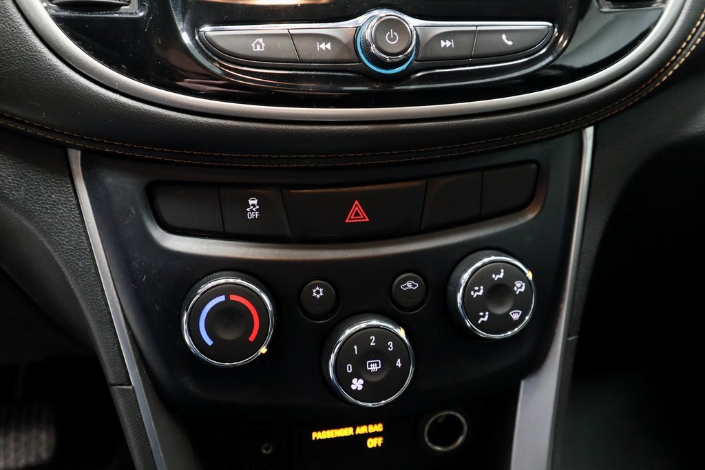 Used 2018 Chevrolet Trax LT w/ LPO, Protection Package image 32