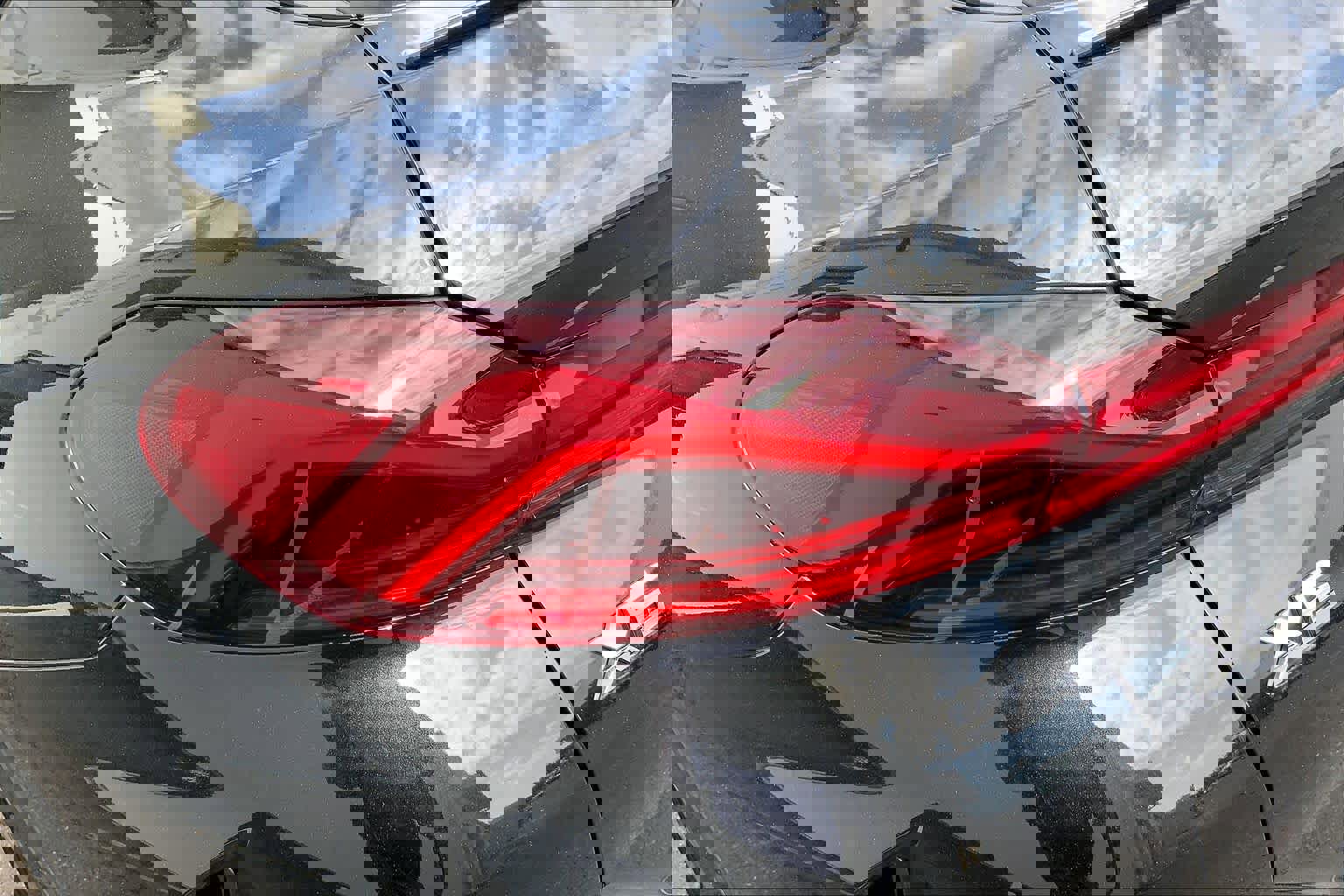 Certified 2024 BMW X6 M60i image 28