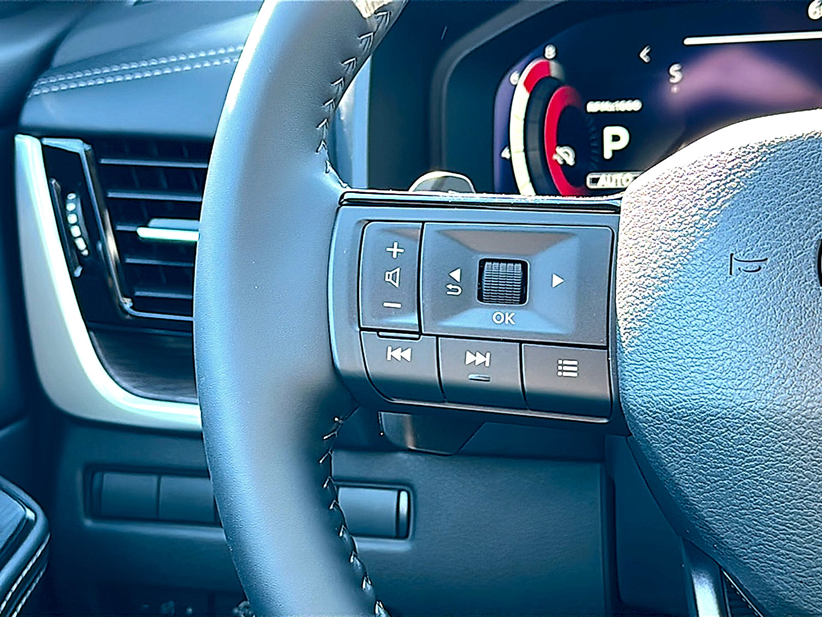 New 2026 Nissan Rogue Platinum w/ Platinum Premium Package image 19