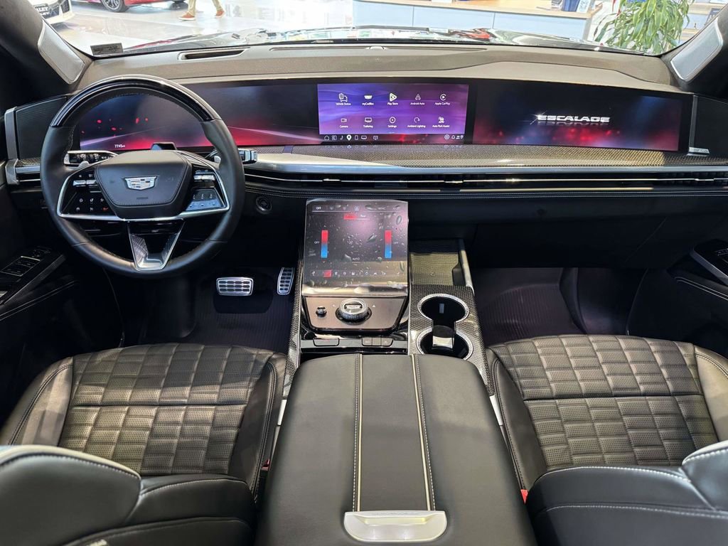 Used 2025 Cadillac Escalade V w/ LPO, ONYX Package AWD/4WD image 3