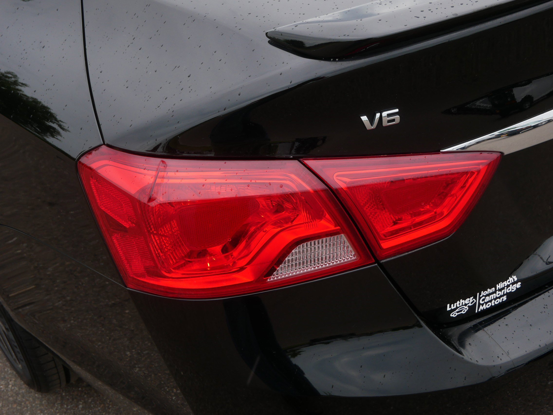 Used 2018 Chevrolet Impala Premier FWD image 17