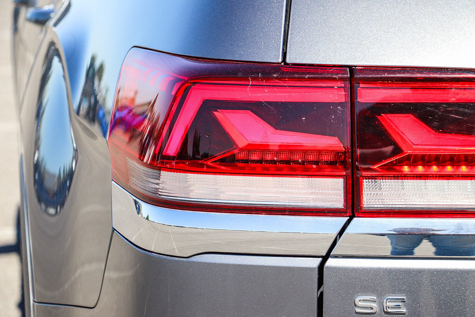Used 2023 Volkswagen Atlas SE w/ Panoramic Sunroof Package FWD image 9
