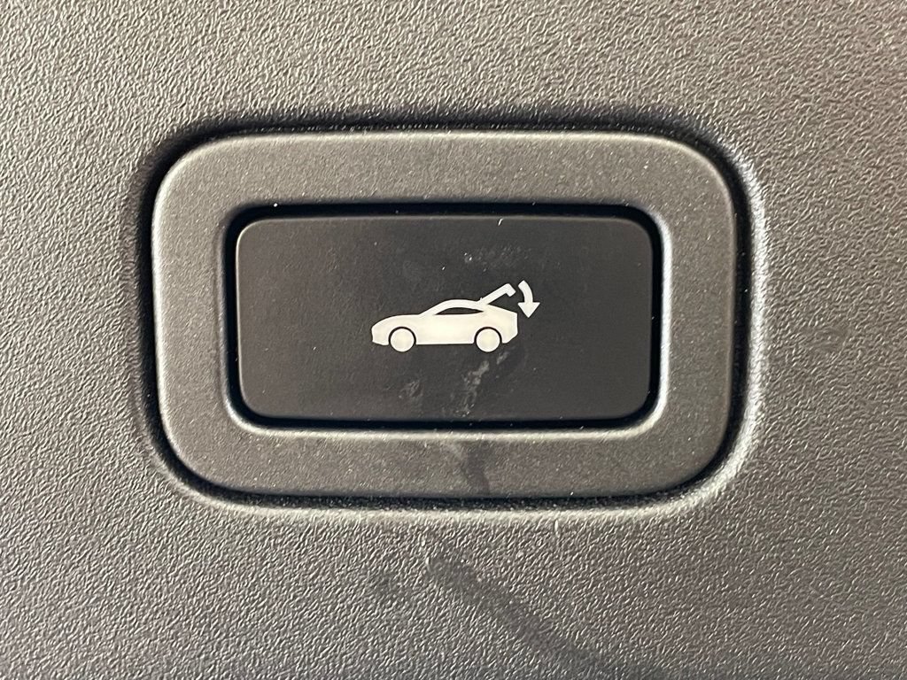 Used 2021 Jaguar F-TYPE First Edition RWD image 19