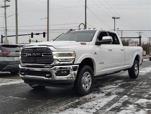 Used 2020 RAM 3500 Laramie image 12