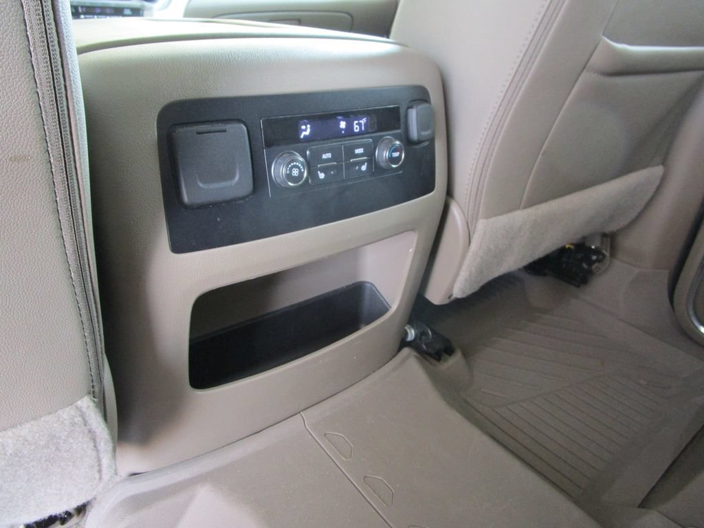 Used 2019 GMC Yukon XL SLT RWD image 24