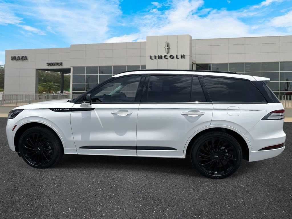 New 2025 Lincoln Aviator Reserve w/ Equipment Group 201A image 6
