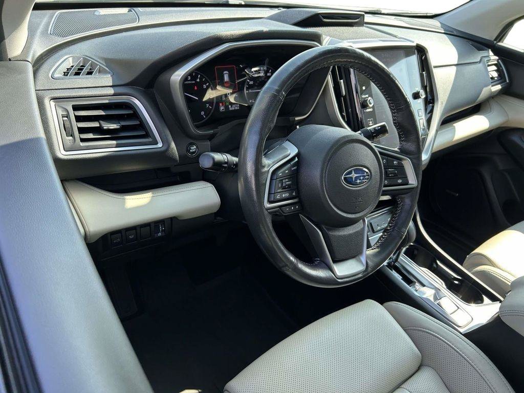 Used 2023 Subaru Ascent Limited w/ Technology Package AWD/4WD image 10