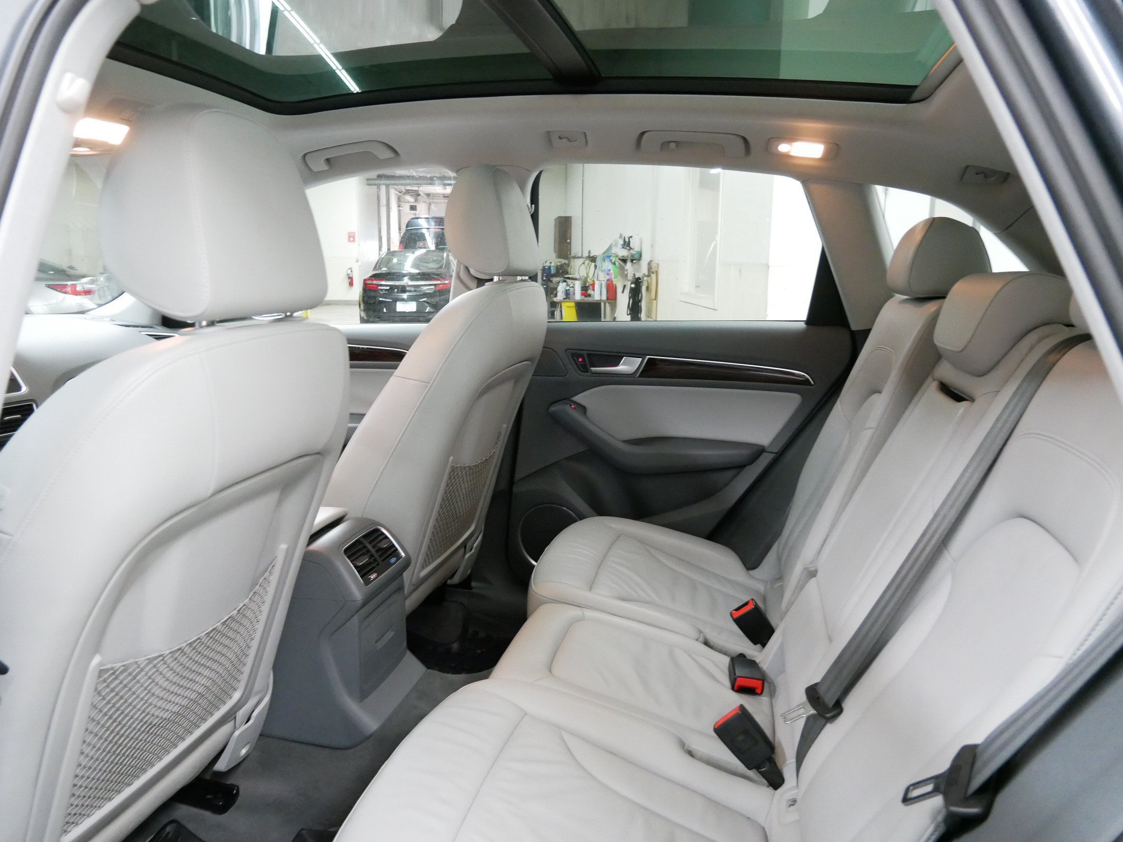 Used 2015 Audi Q5 2.0T Premium Plus w/ Technology Package AWD/4WD image 36