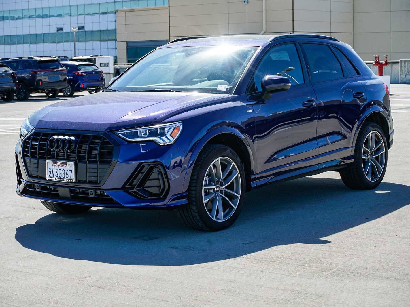 Used 2025 Audi Q3 2.0T Premium w/ Convenience Package