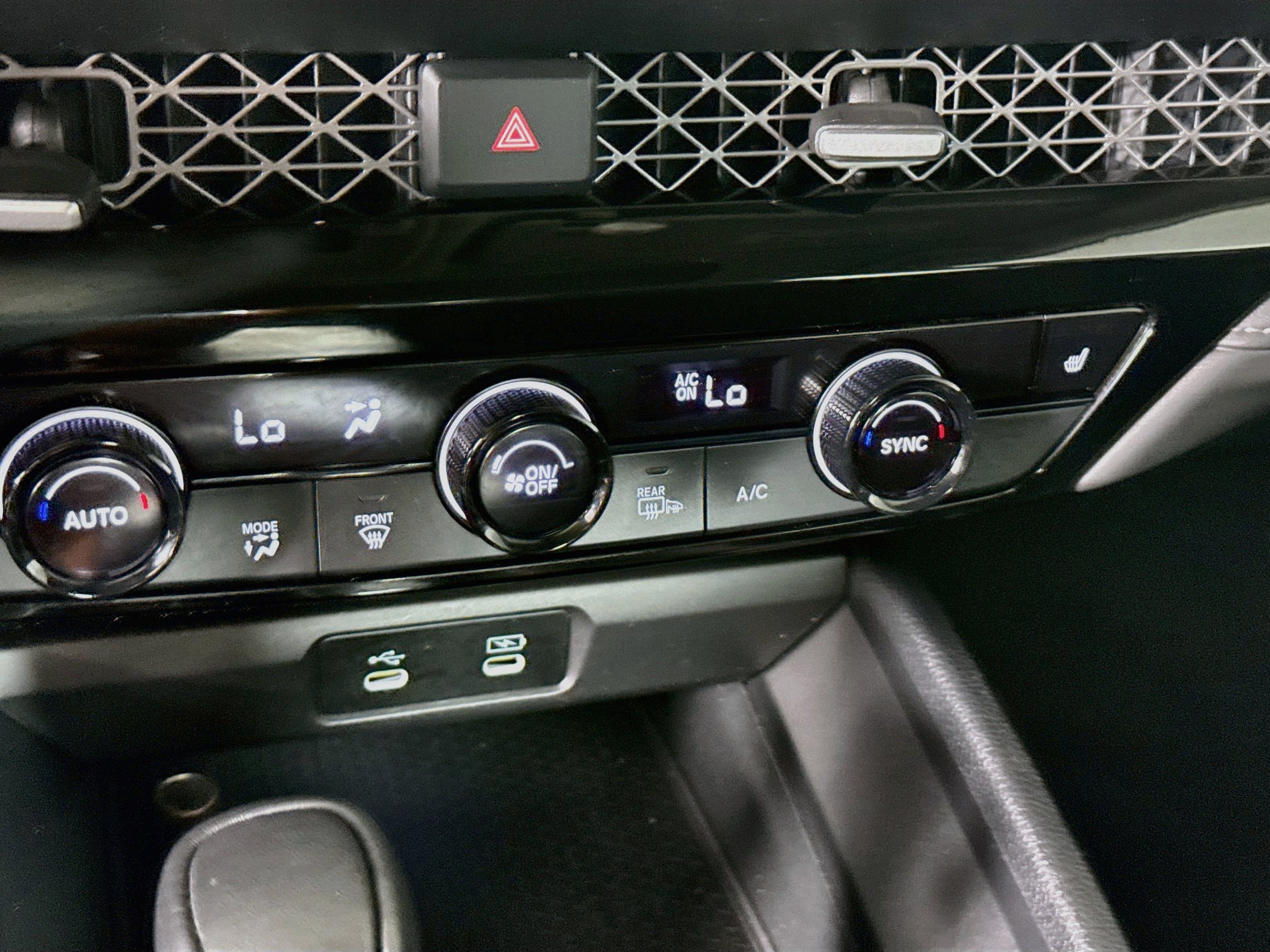 Used 2024 Honda Accord EX-L image 17