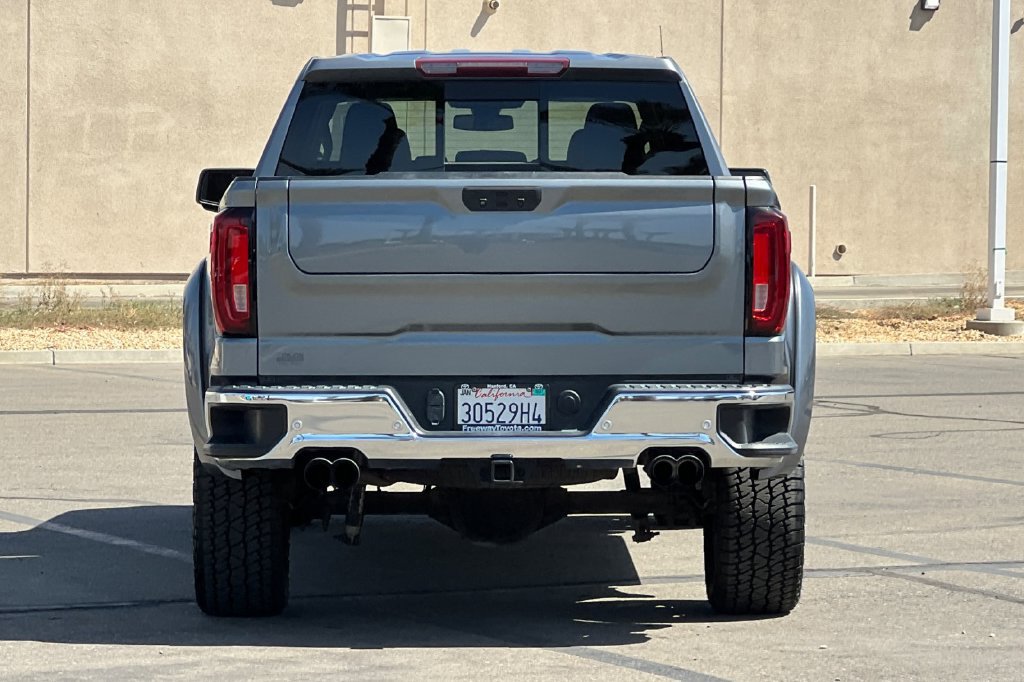 Used 2021 GMC Sierra 1500 SLT w/ SLT Premium Plus Package AWD/4WD image 6