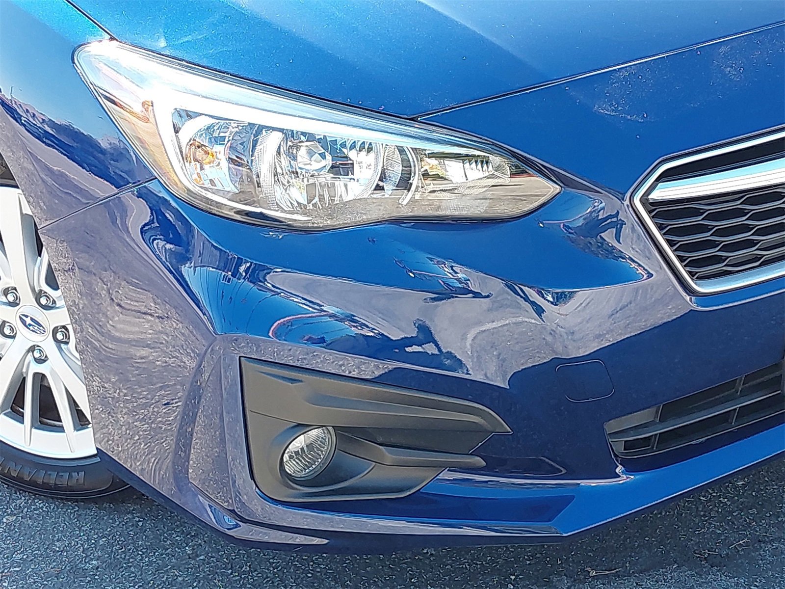 Used 2017 Subaru Impreza 2.0i Premium w/ BSD & Rcta/SRF/Eyesight image 31