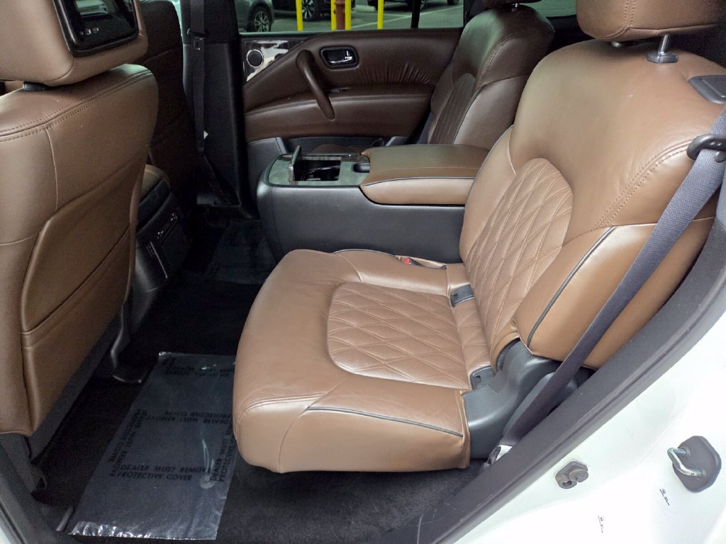 Used 2022 Nissan Armada Platinum w/ Captain's Chairs Package RWD image 16