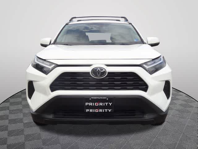 Used 2024 Toyota RAV4 XLE w/ Convenience Package AWD/4WD image 5