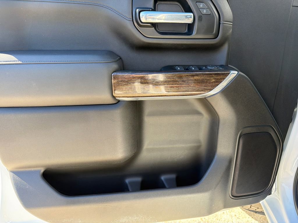 Used 2022 GMC Sierra 2500 SLE w/ SLE Convenience Package image 11