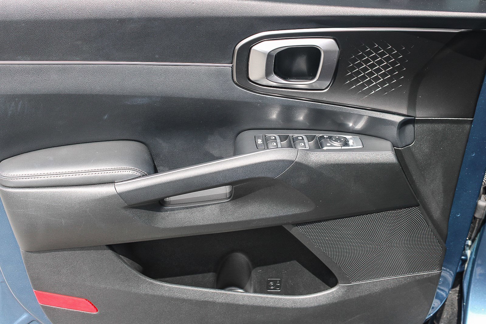 Used 2025 Kia Sorento EX AWD/4WD image 21