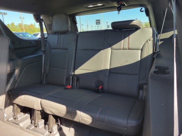 Used 2023 Chevrolet Tahoe RST image 32