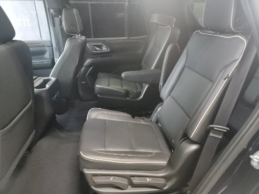 Used 2021 Chevrolet Tahoe Premier w/ Premium Package AWD/4WD image 5