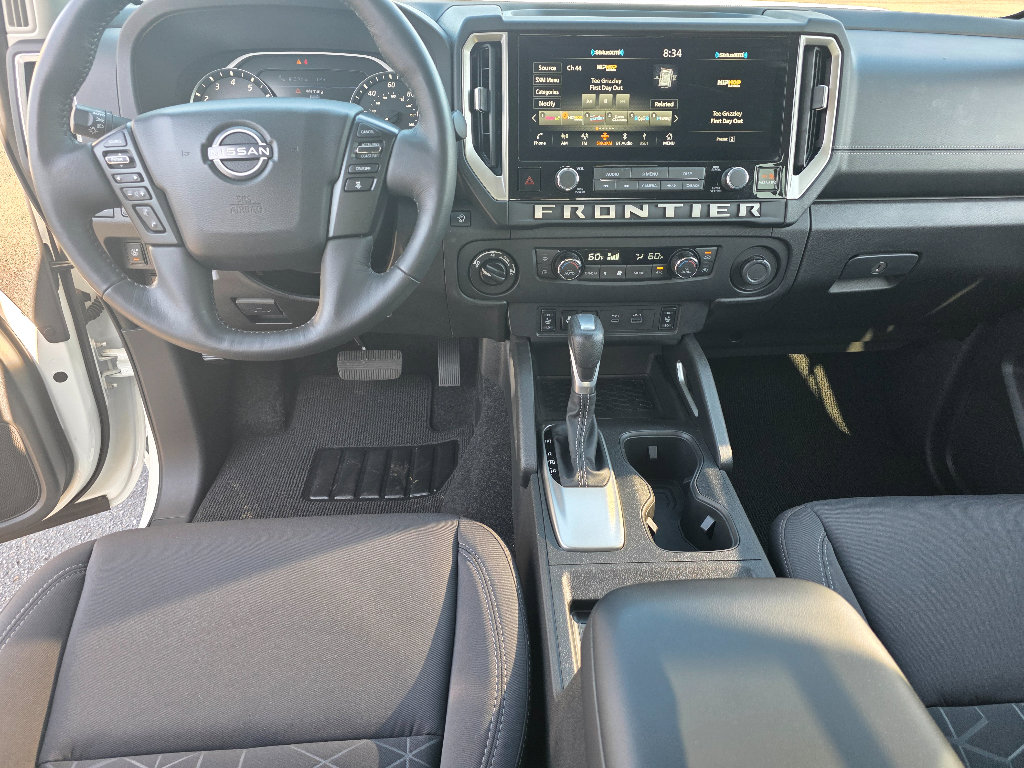 Used 2025 Nissan Frontier SV w/ SV Convenience Package AWD/4WD image 18