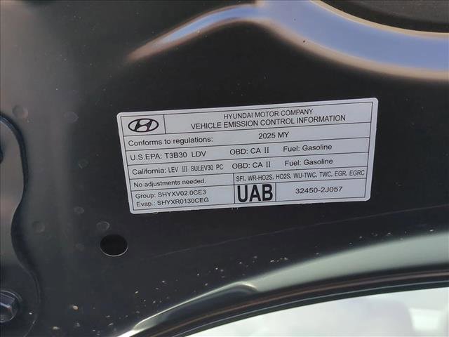 New 2025 Hyundai Elantra Sport image 17