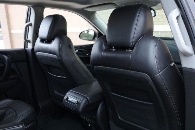 Used 2016 Buick Enclave Leather w/ Trailering Package FWD image 21