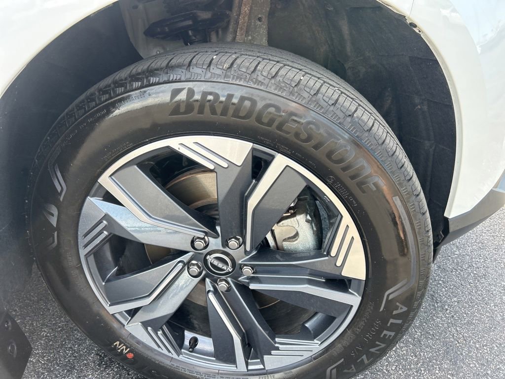 Used 2025 Nissan Murano SL image 36